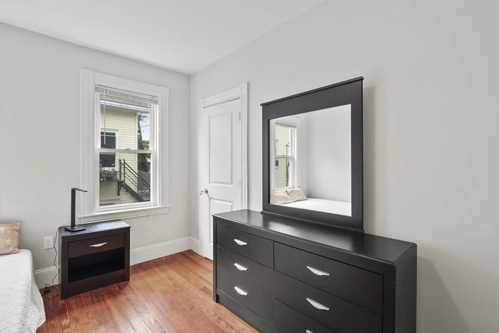 5 bed, 2 bath apartment for rent at 139 Adams St Unit 2, Waltham — photo 12 of 17