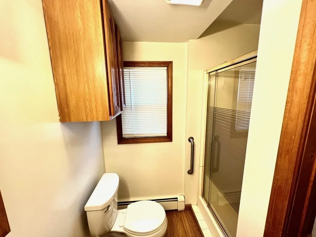 2 bed apartment for rent at 139 Bayview Ave Unit 2, Winthrop — photo 8 of 16