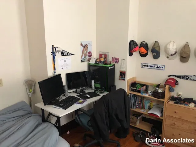 4 bed, 1 bath apartment for rent at 139 College Ave Unit 1, Tufts — photo 11 of 13