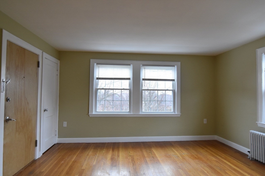 1 bed, 1 bath apartment for rent at 139 Cushing Ave Unit 2L, Dorchester — photo 3 of 20