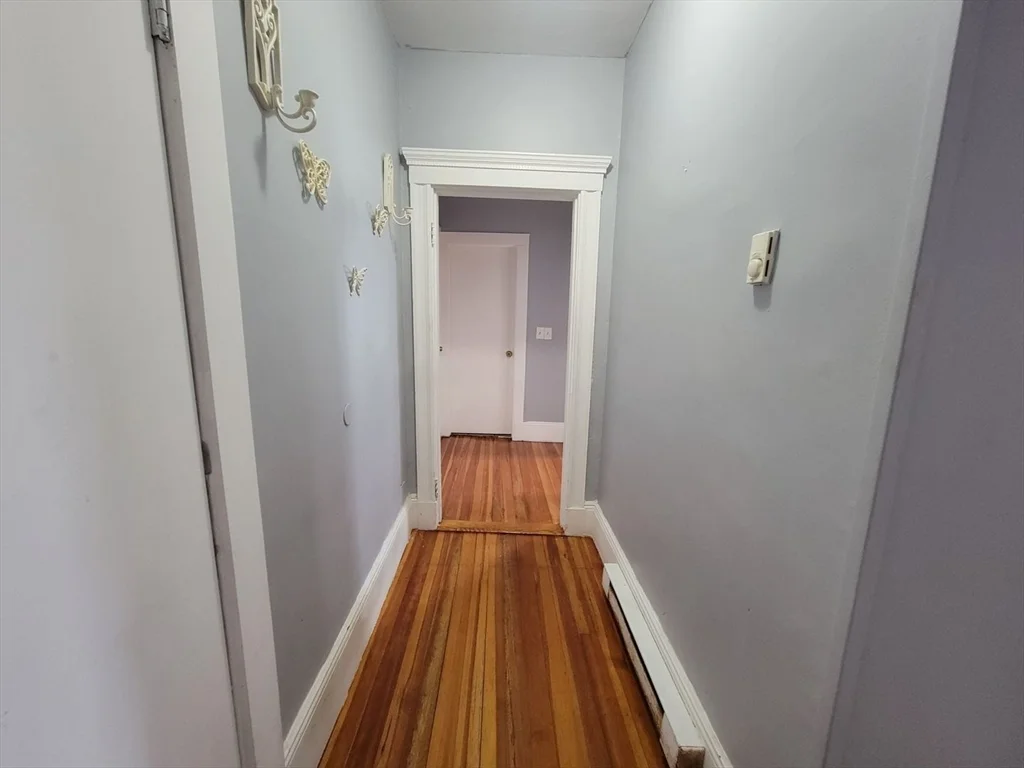 2 bed, 1 bath apartment for rent at 139 Franklin St Unit 5, Lynn — photo 2 of 7
