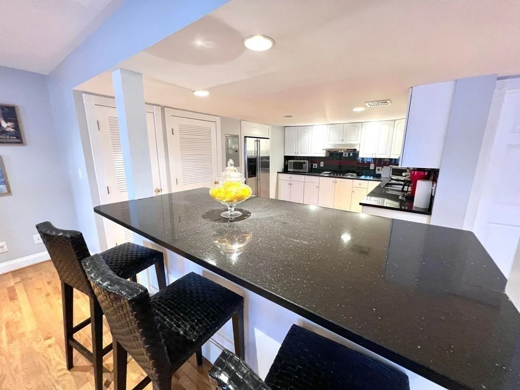 4 bed, 3 bath apartment for rent at 139 Fresh Pond Pkwa Unit 139, West Cambridge — photo 10 of 29