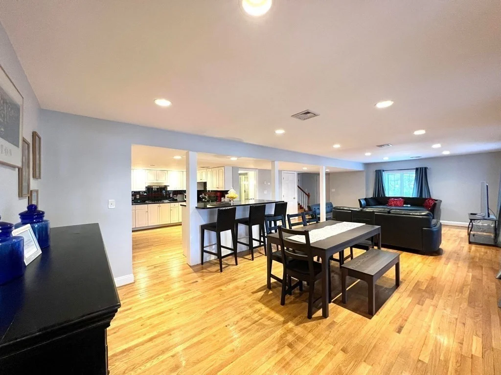 4 bed, 3 bath apartment for rent at 139 Fresh Pond Pkwa Unit 139, West Cambridge — photo 2 of 29