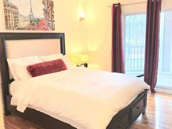 4 bed, 3 bath apartment for rent at 139 Fresh Pond Pkwy Unit 1, West Cambridge — photo 8 of 10