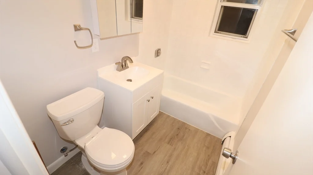 1 bed, 1 bath apartment for rent at 139 Litchfield Pines Dr Unit D, Leominster — photo 13 of 24