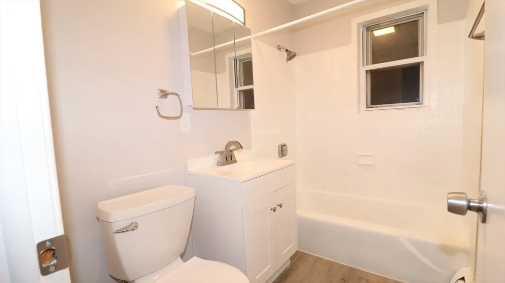 1 bed, 1 bath apartment for rent at 139 Litchfield Pines Dr Unit D, Leominster — photo 14 of 24