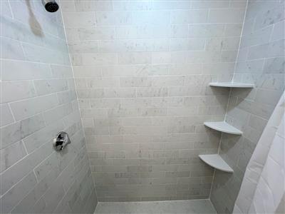1 bed, 1 bath apartment for rent at 139 Oxford St Unit 2, Baldwin — photo 11 of 17