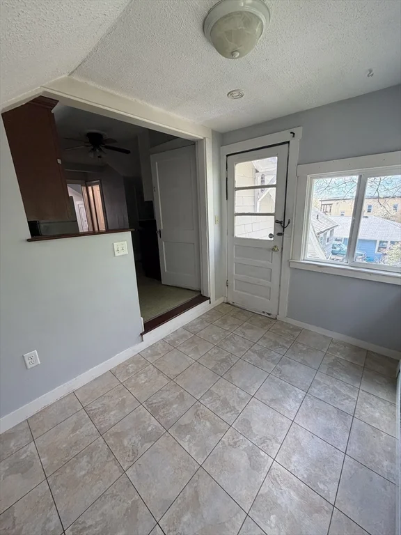 2 bed, 1 bath apartment for rent at 139 Randall Unit 2, Worcester — photo 9 of 10