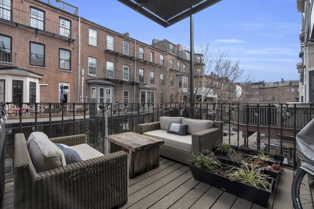 1 bed, 1 bath apartment for rent at 139 W Newton St Unit 2, South End — photo 11 of 13