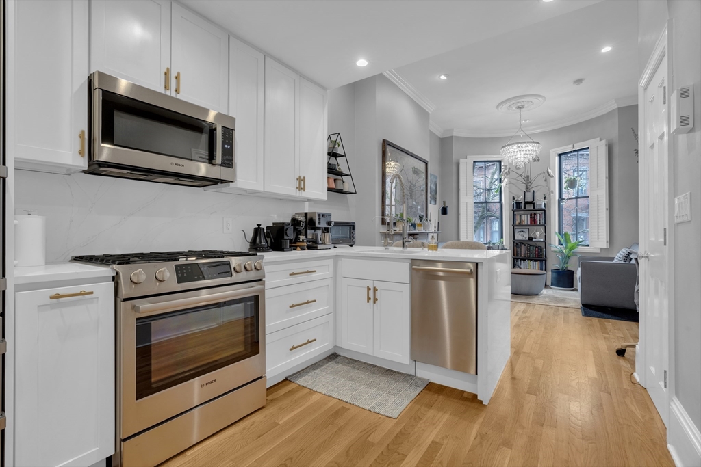 1 bed, 1 bath apartment for rent at 139 W Newton St Unit 2, South End — photo 6 of 13