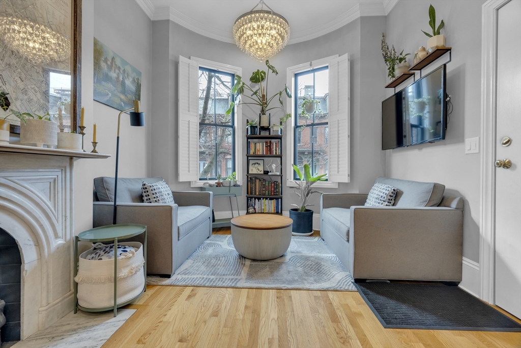 1 bed, 1 bath apartment for rent at 139 W Newton St Unit 2, South End — photo 2 of 13
