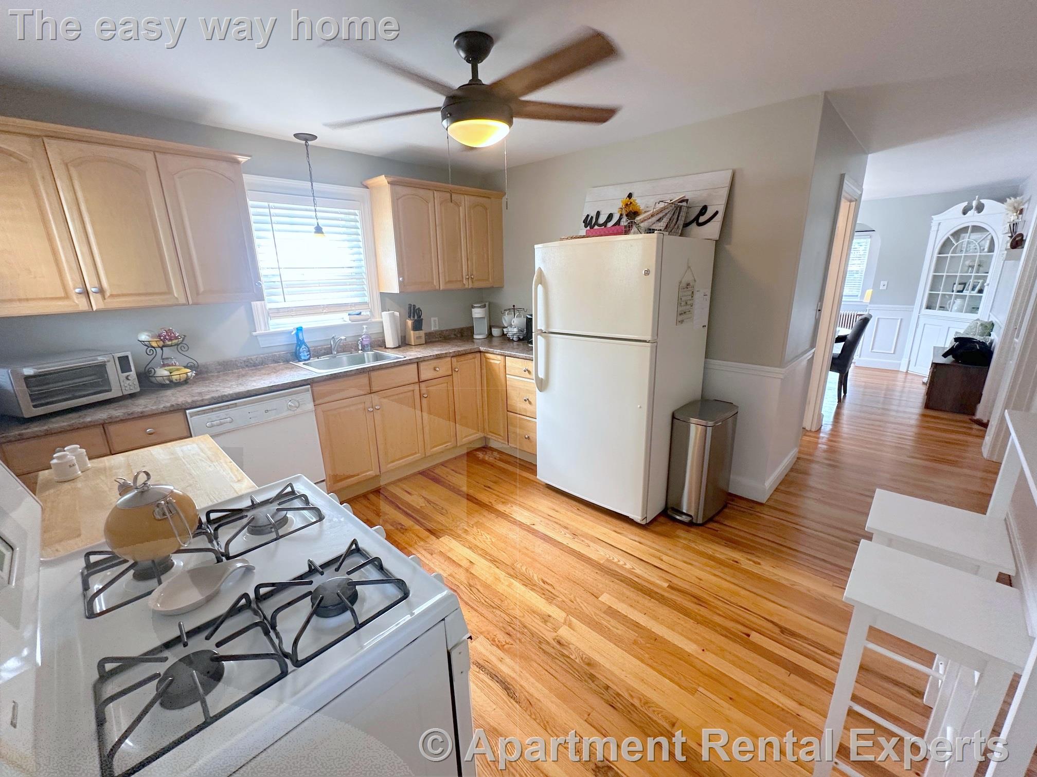 2 bed, 1 bath apartment for rent at 139 Winthrop St, Tufts — photo 2 of 14