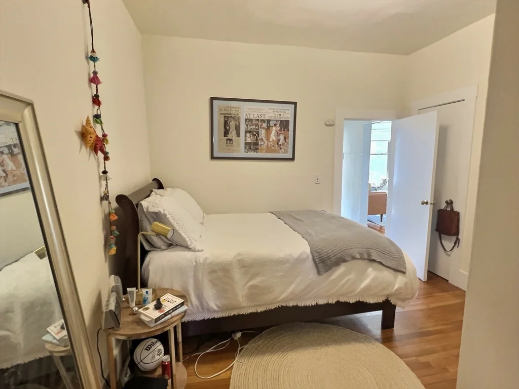 2 bed, 1 bath apartment for rent at 1390 Beacon Unit 1, Coolidge Corner — photo 7 of 13