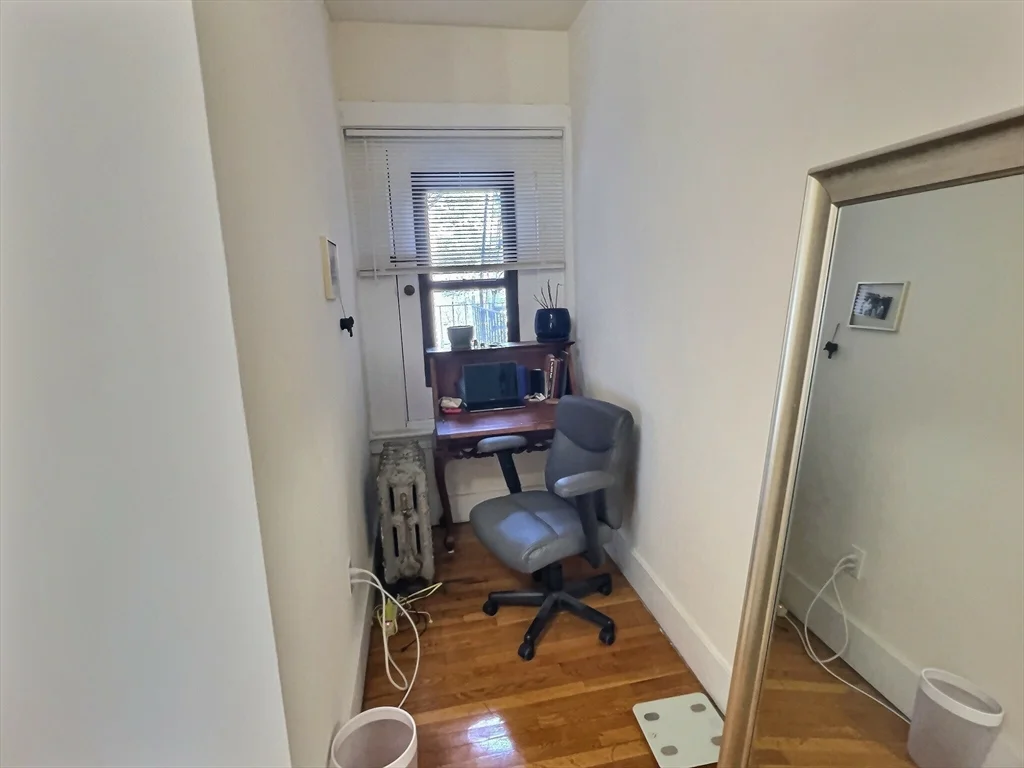 2 bed, 1 bath apartment for rent at 1390 Beacon Unit 1, Coolidge Corner — photo 6 of 13