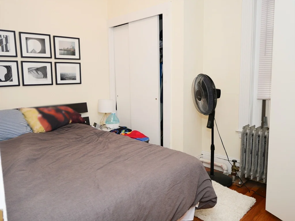 1 bed, 1 bath apartment for rent at 1390 Beacon Unit 12, Coolidge Corner — photo 7 of 9