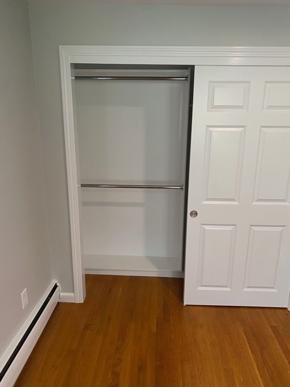 2 bed, 1 bath apartment for rent at 1395 Furnace Brook Pkwa Unit 4, South Quincy — photo 6 of 8