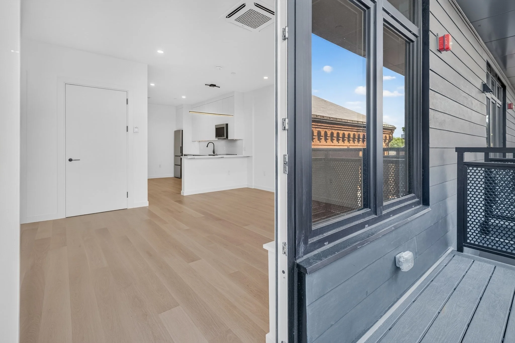 1 bed, 1 bath apartment for rent at 1395 Washington St Unit 301, South End — photo 16 of 35