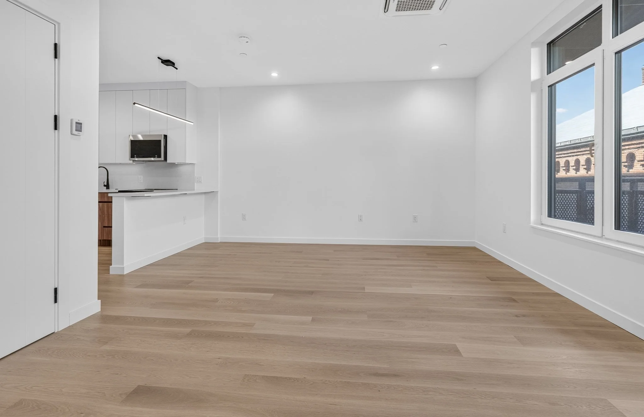 1 bed, 1 bath apartment for rent at 1395 Washington St Unit 301, South End — photo 4 of 35