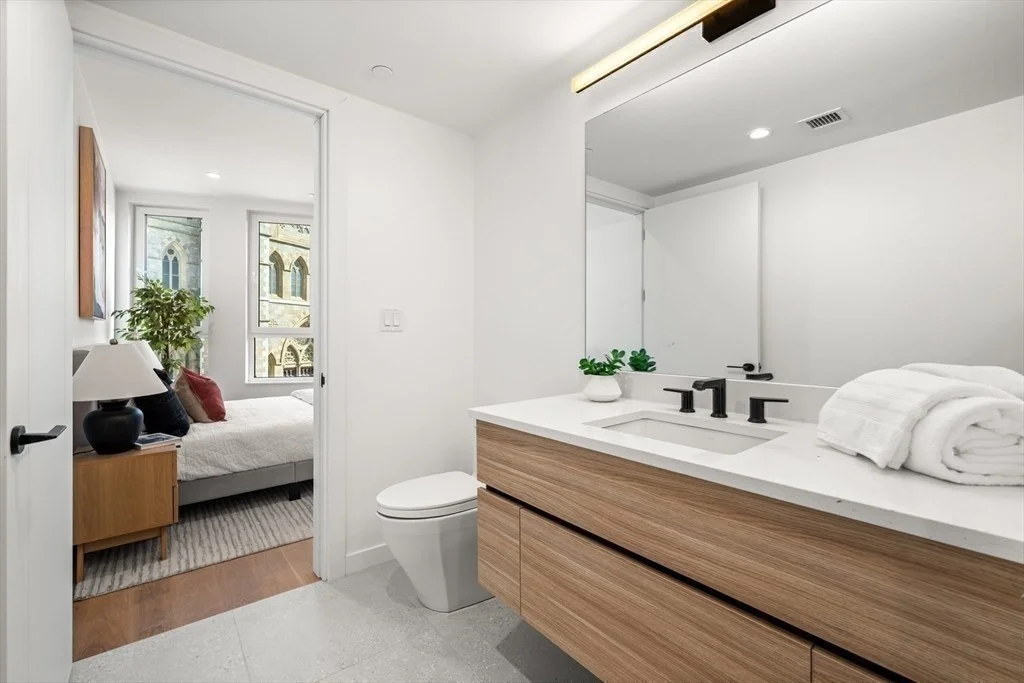 2 bed, 1 bath apartment for rent at 1395 Washington St Unit 302, South End — photo 10 of 28