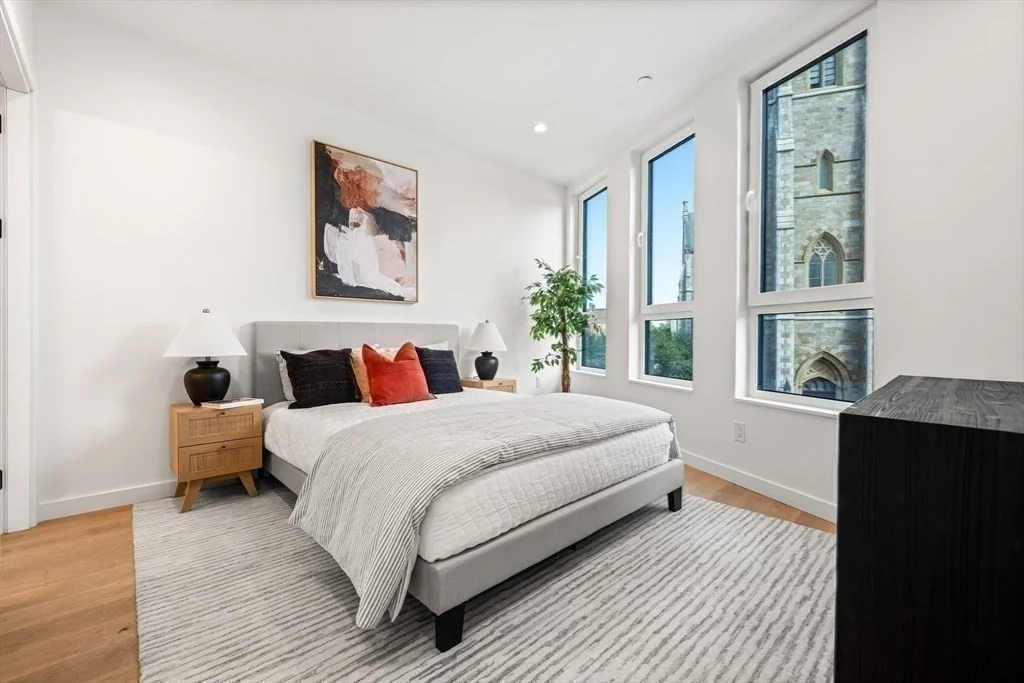 2 bed, 1 bath apartment for rent at 1395 Washington St Unit 302, South End — photo 8 of 28