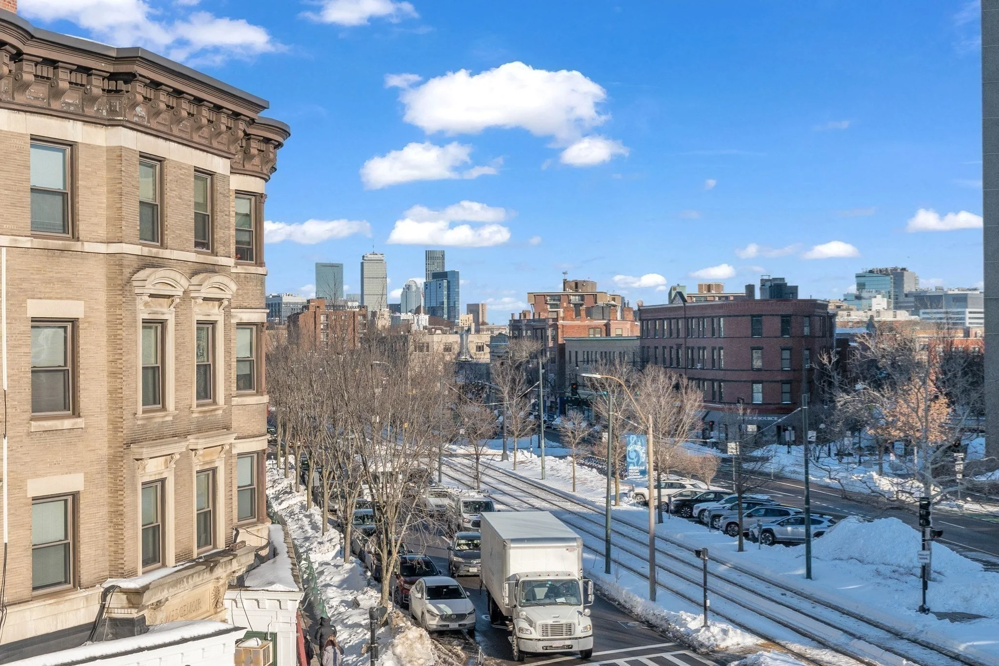 3 bed, 1 bath apartment for rent at 1396 Beacon St Unit 5, Coolidge Corner — photo 11 of 11