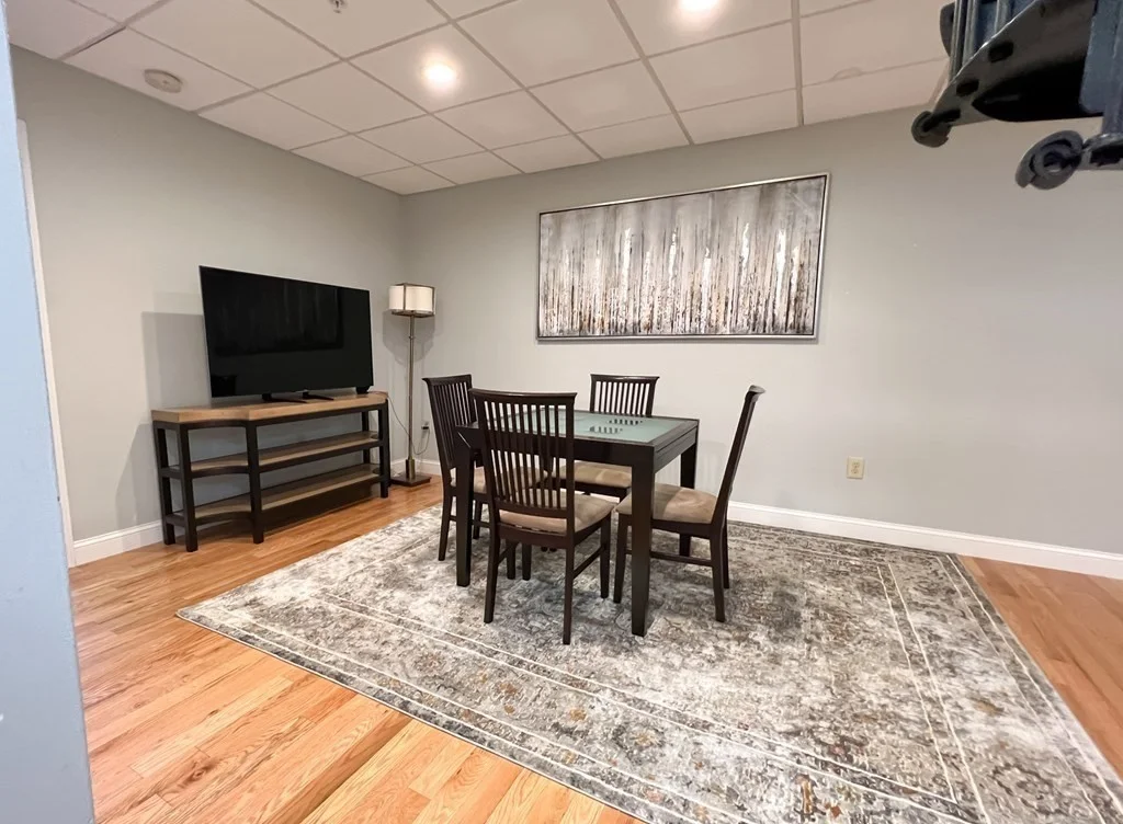 2 bed, 2 bath apartment for rent at 139R Linden St Unit 2, Wellesley — photo 5 of 12
