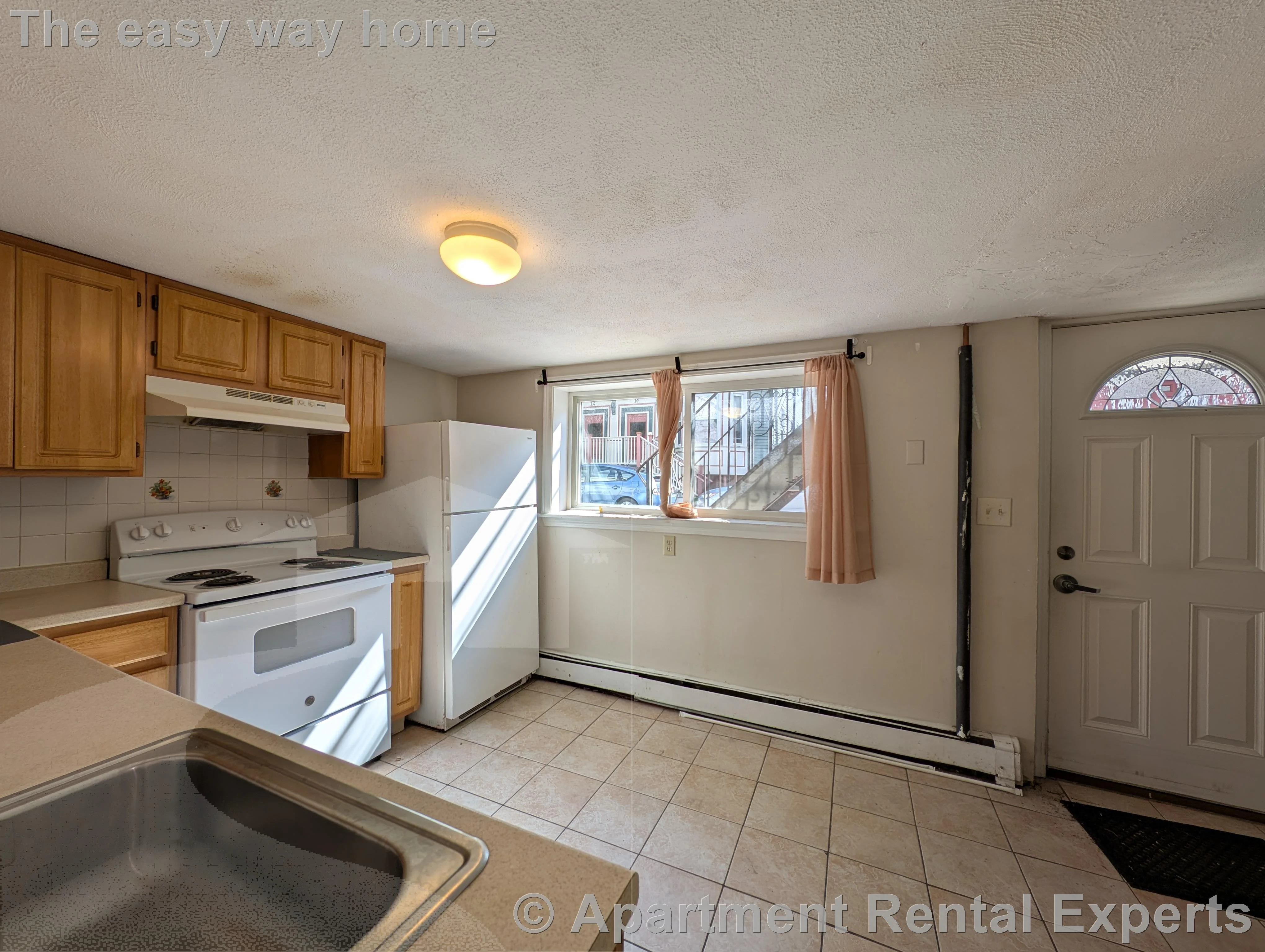 2 bed, 2 bath apartment for rent at 13A Suffolk St, Central Square — photo 3 of 14