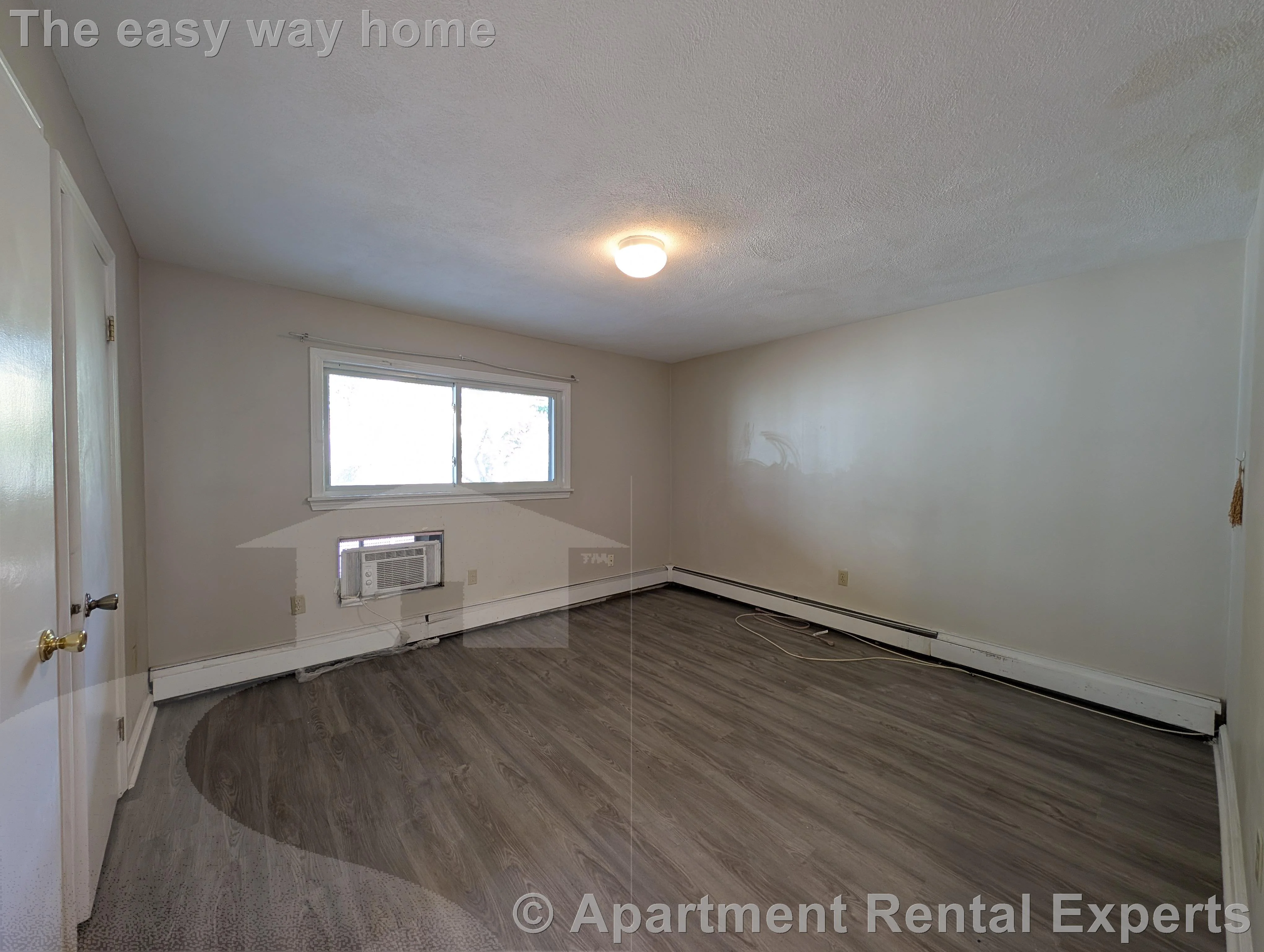 2 bed, 2 bath apartment for rent at 13A Suffolk St, Central Square — photo 9 of 14