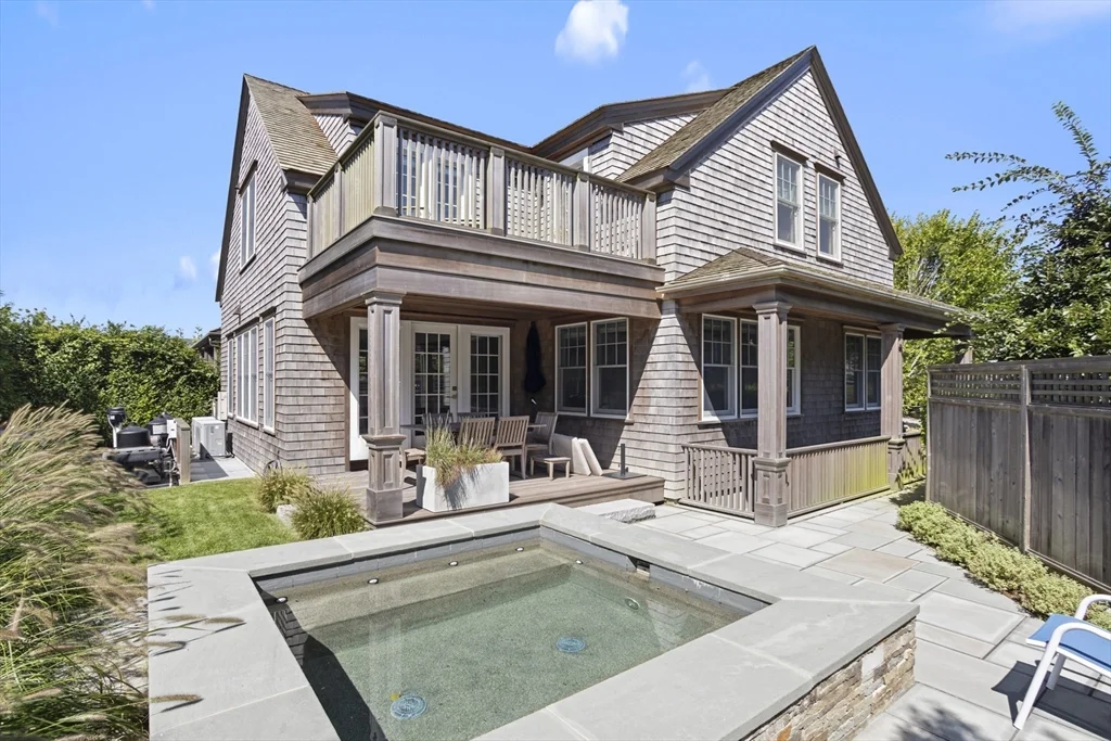 5 bed, 4+ bath apartment for rent at 13B Gingy Ln, Nantucket — photo 27 of 27