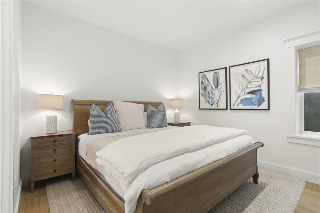 5 bed, 4+ bath apartment for rent at 13B Gingy Ln, Nantucket — photo 19 of 27