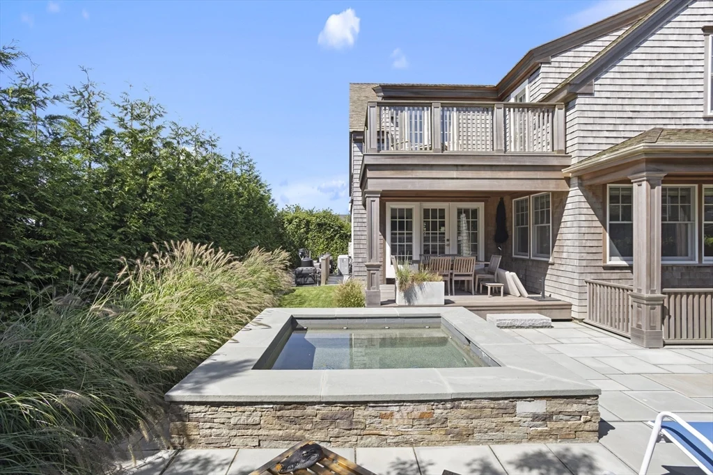 5 bed, 4+ bath apartment for rent at 13B Gingy Ln, Nantucket — photo 26 of 27