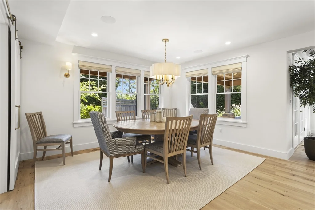 5 bed, 4+ bath apartment for rent at 13B Gingy Ln, Nantucket — photo 8 of 27