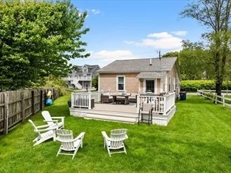 3 bed, 1 bath apartment for rent at 13B Hathaway, Fairhaven — photo 4 of 42