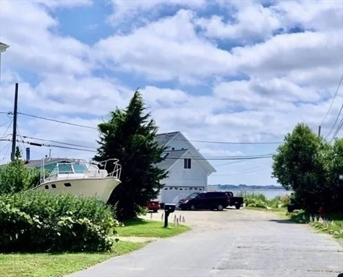 3 bed, 1 bath apartment for rent at 13B Hathaway, Fairhaven — photo 42 of 42