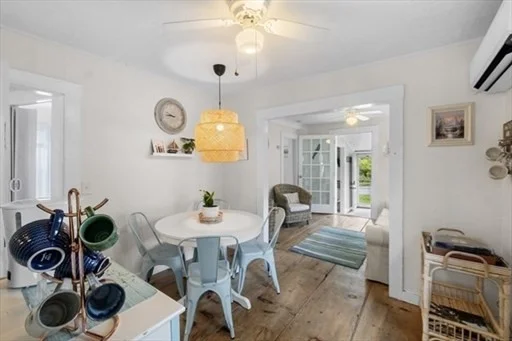 3 bed, 1 bath apartment for rent at 13B Hathaway, Fairhaven — photo 18 of 42