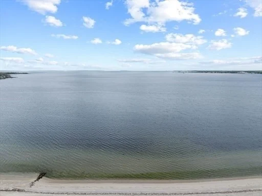3 bed, 1 bath apartment for rent at 13B Hathaway, Fairhaven — photo 11 of 42