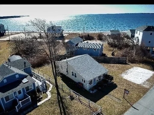 3 bed, 1 bath apartment for rent at 13B Hathaway, Fairhaven — photo 32 of 42