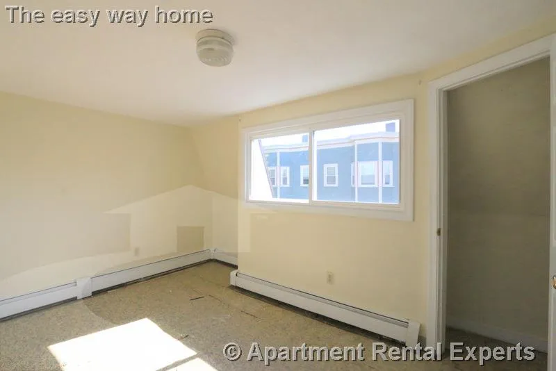 2 bed, 1 bath apartment for rent at 13B Suffolk St, Central Square — photo 7 of 15