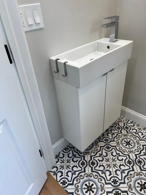 3 bed, 3 bath apartment for rent at 13R Belknap St Unit 13R, Arlington — photo 16 of 20