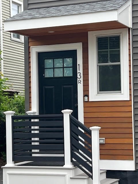 3 bed, 3 bath apartment for rent at 13R Belknap St Unit 13R, Arlington — photo 2 of 20