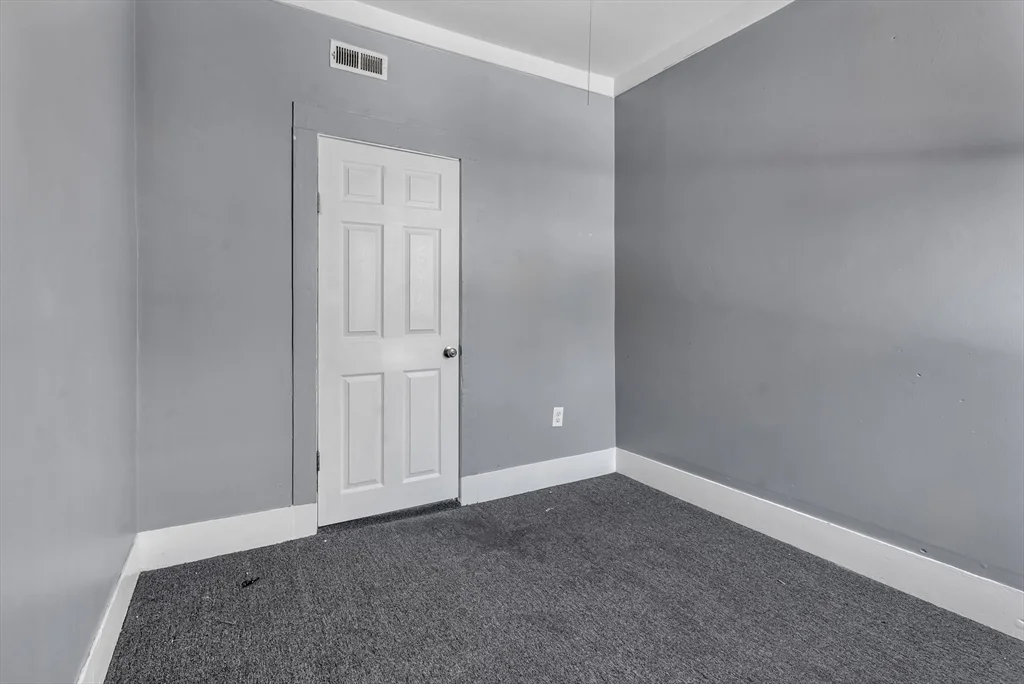 3 bed, 1 bath apartment for rent at 13R Plain St Unit 2, Taunton — photo 15 of 20