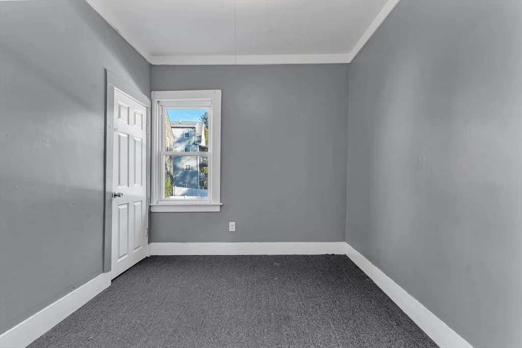 3 bed, 1 bath apartment for rent at 13R Plain St Unit 2, Taunton — photo 14 of 20