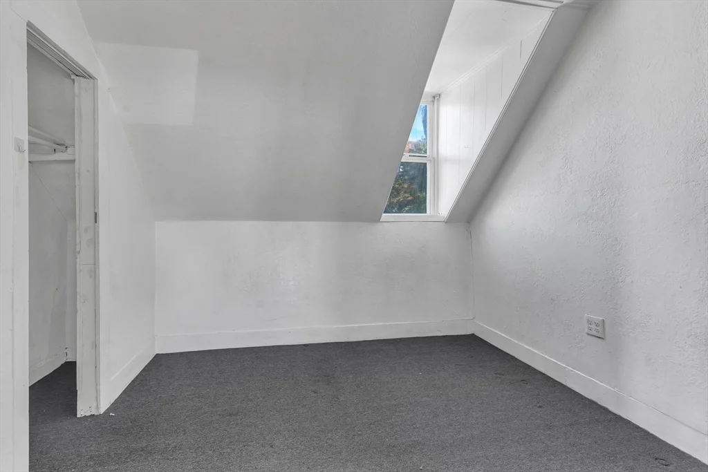3 bed, 1 bath apartment for rent at 13R Plain St Unit 3, Taunton — photo 12 of 18