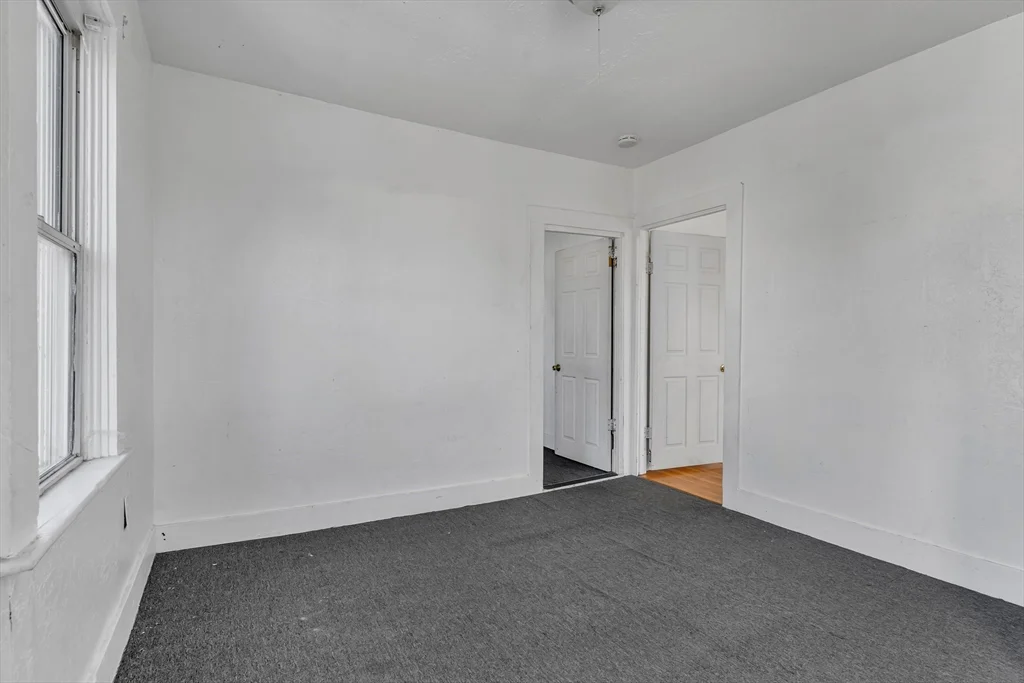 3 bed, 1 bath apartment for rent at 13R Plain St Unit 3, Taunton — photo 7 of 18