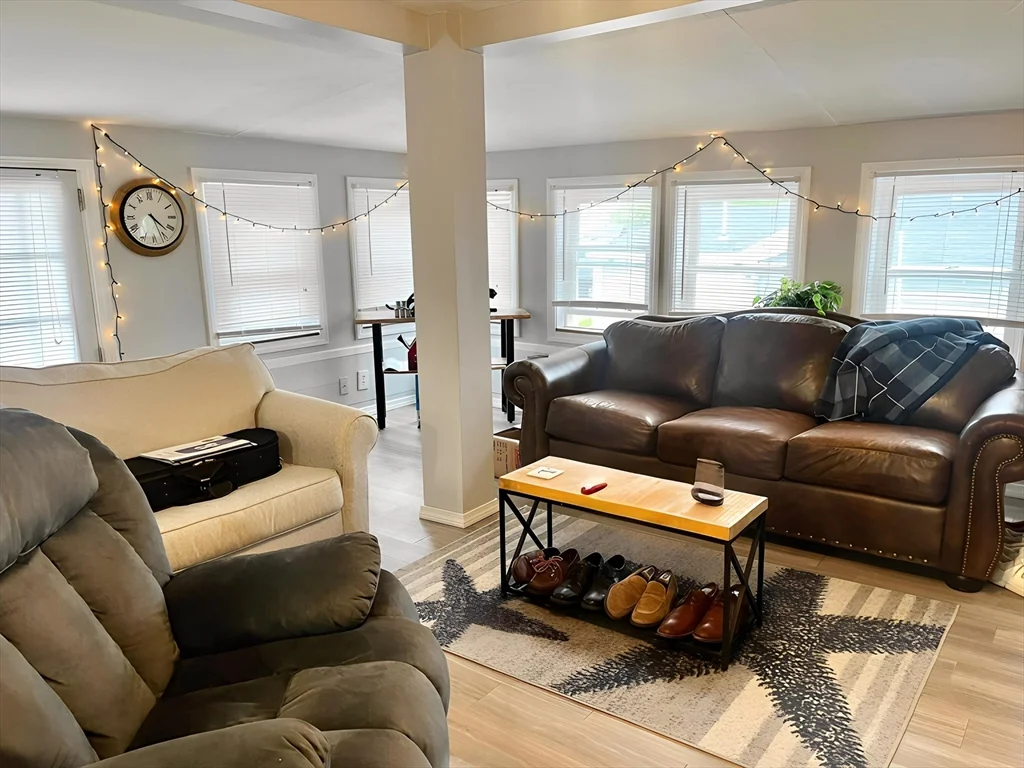 1 bed, 1 bath apartment for rent at 13R West Ave Unit R, Kingston — photo 5 of 9