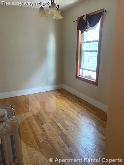 3 bed, 1 bath apartment for rent at 14-16 Clark St Unit 2, Union Square — photo 13 of 22