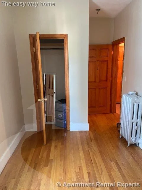 3 bed, 1 bath apartment for rent at 14-16 Clark St Unit 2, Union Square — photo 14 of 22
