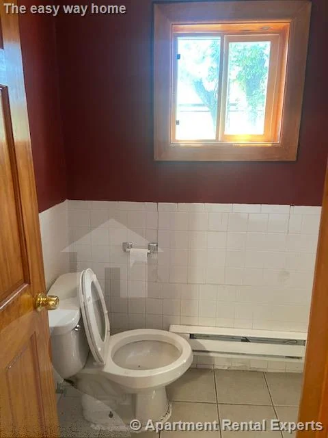 3 bed, 1 bath apartment for rent at 14-16 Clark St Unit 2, Union Square — photo 7 of 22