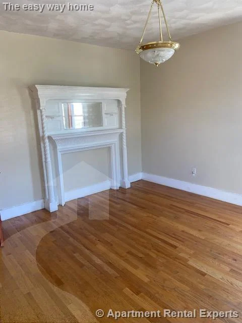 3 bed, 1 bath apartment for rent at 14-16 Clark St Unit 2, Union Square — photo 12 of 22