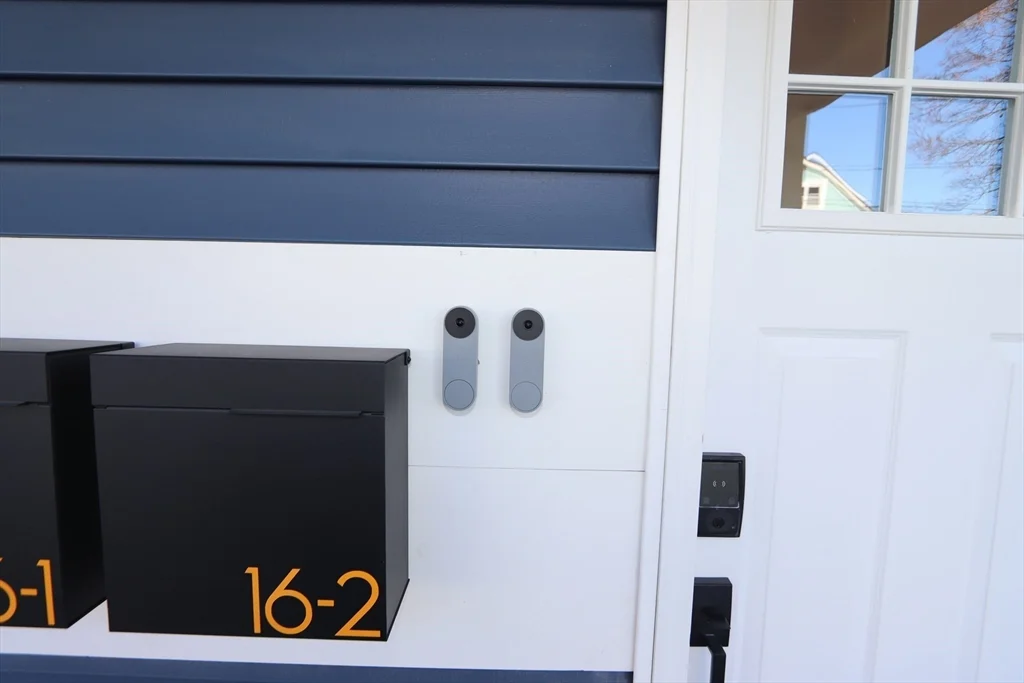 2 bed, 2 bath apartment for rent at 14-16 Harriet St Unit 1, Brighton — photo 18 of 19